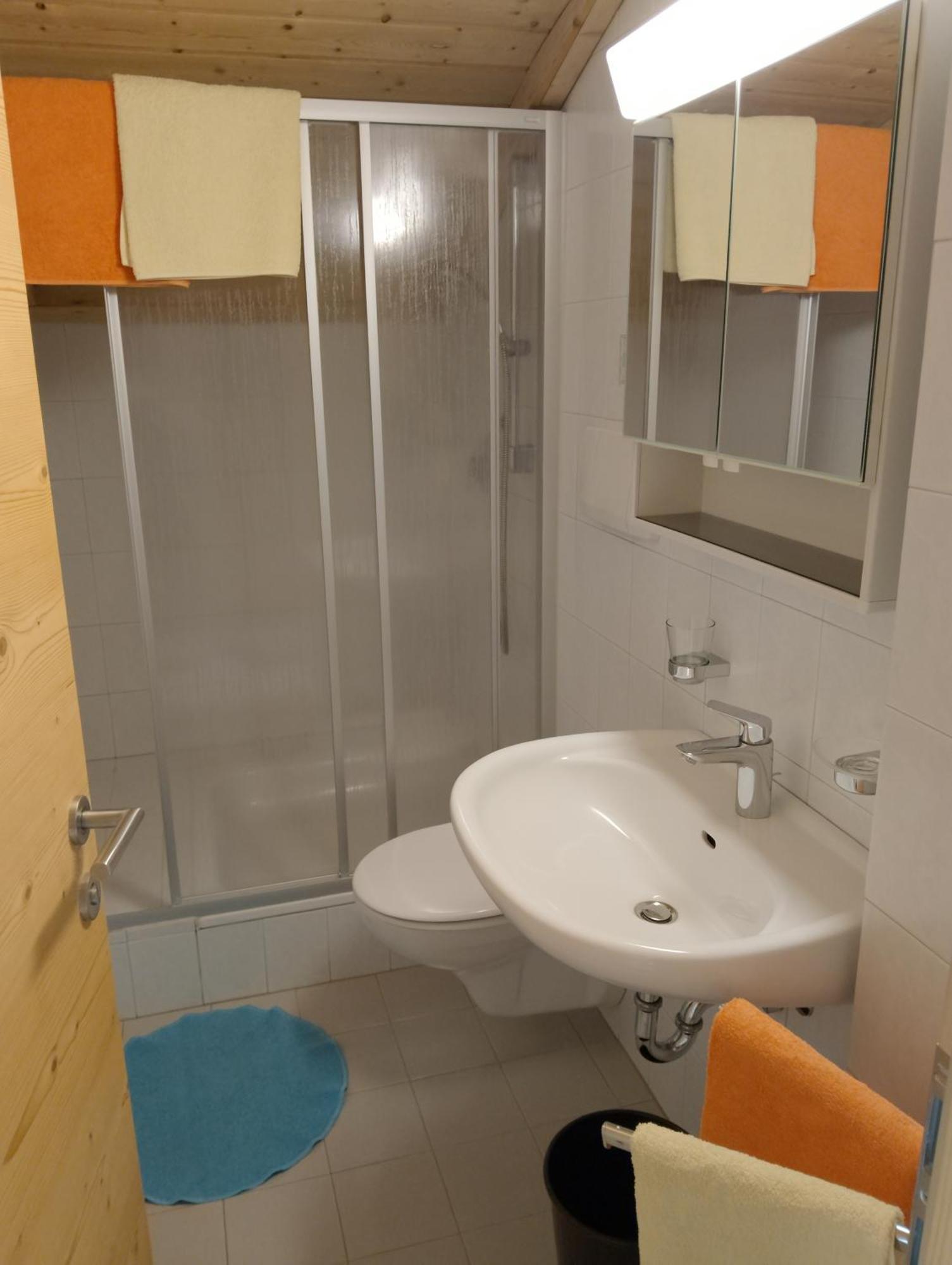 Garni Hattlerhof B&B Bruneck Exteriör bild