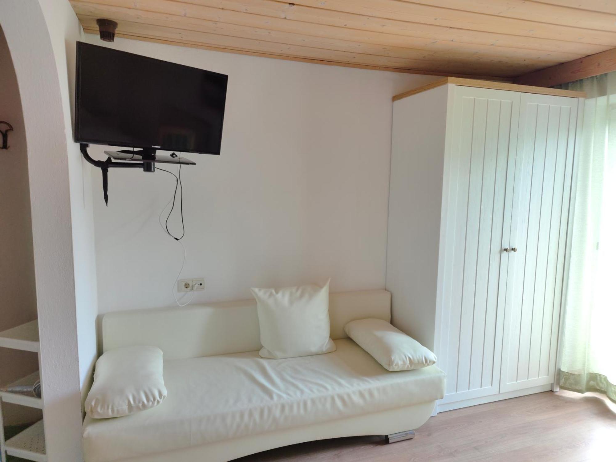 Garni Hattlerhof B&B Bruneck Exteriör bild