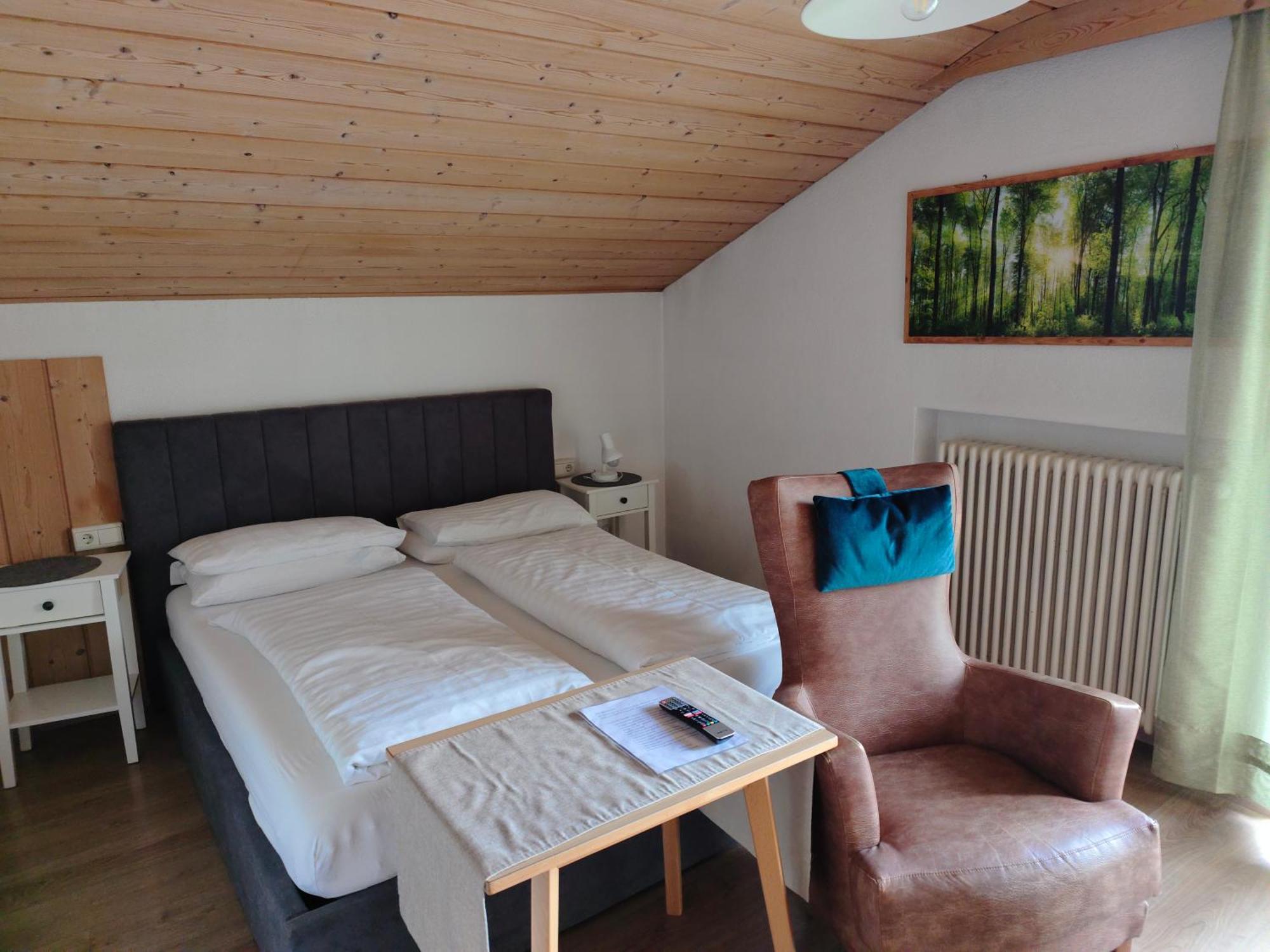 Garni Hattlerhof B&B Bruneck Exteriör bild